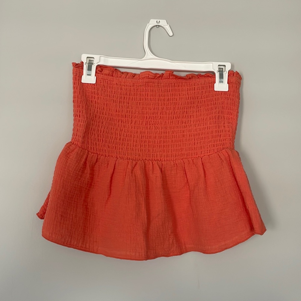 Sky and Sparrow orange fit and flare tube top. Stretchy material. Size Medium